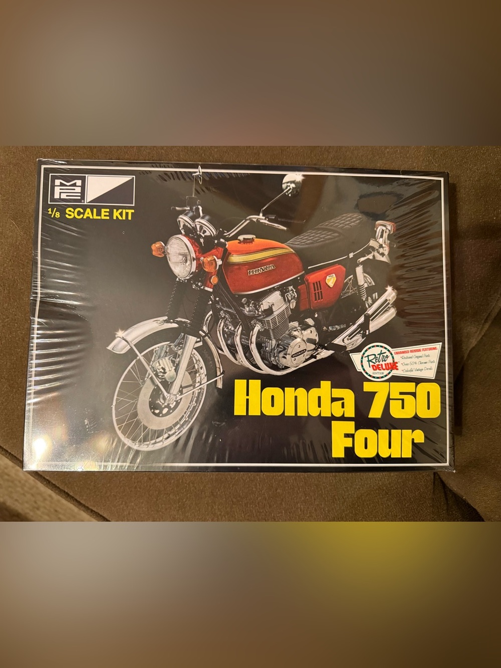 RARE 2015 MPC Honda 750 Four 1/8 Scale Model Kit Retro Deluxe 827/12 Sealed
